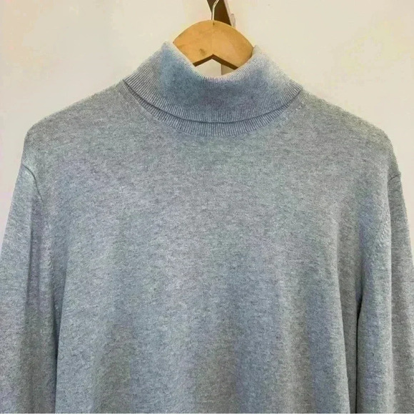 GAP Women's Gray Turtleneck Pullover Sweater Size S Casual Knit - Picture 2 of 8